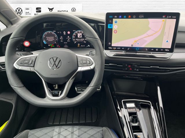 Fahrzeugabbildung Volkswagen Golf R-Line 1,5 l eTSI DSG KLIMA NAVI ALU