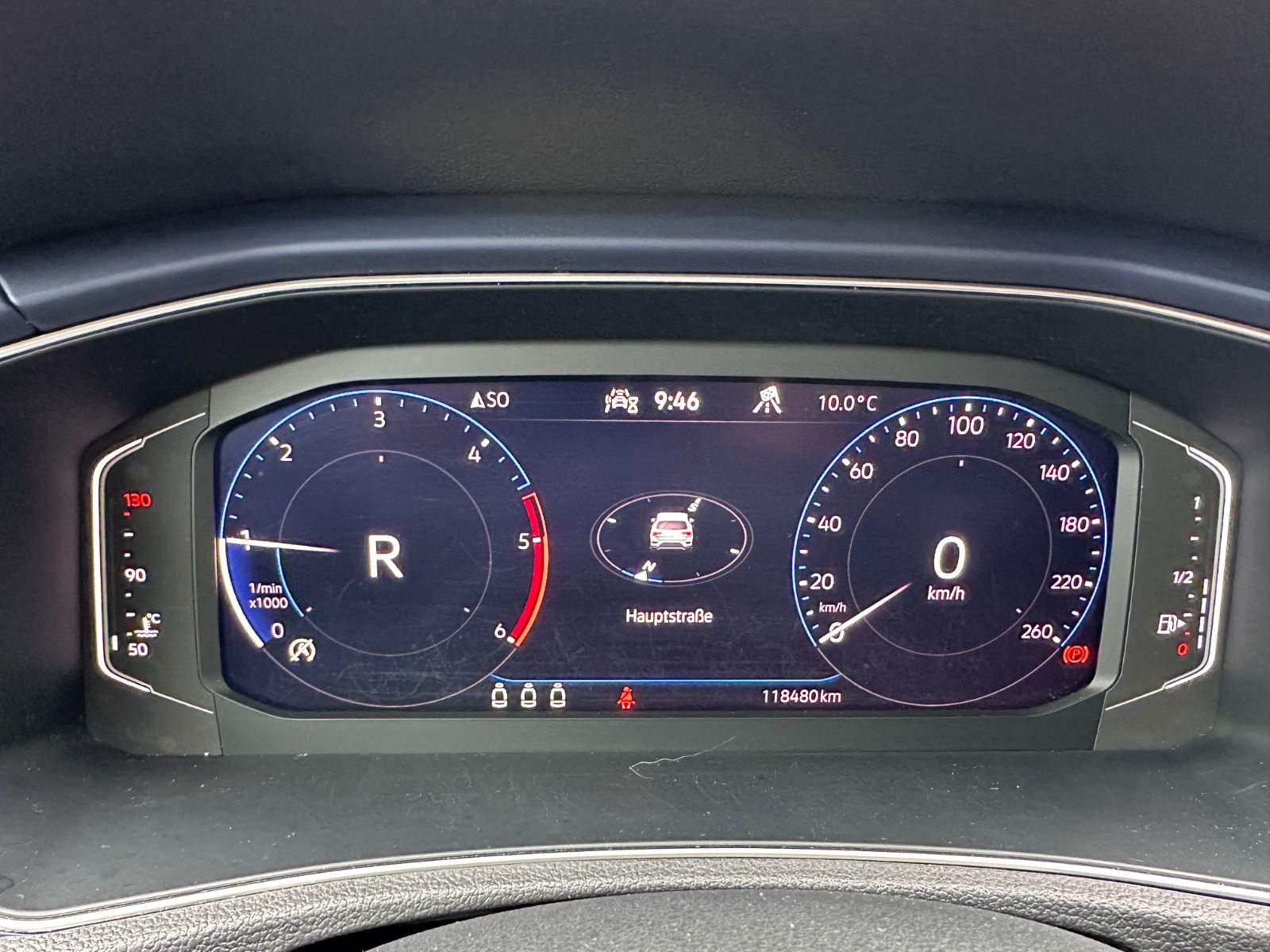 Fahrzeugabbildung Volkswagen T-Roc R Line 2.0 TDI DSG AHK/Beats/Navi/App/19"