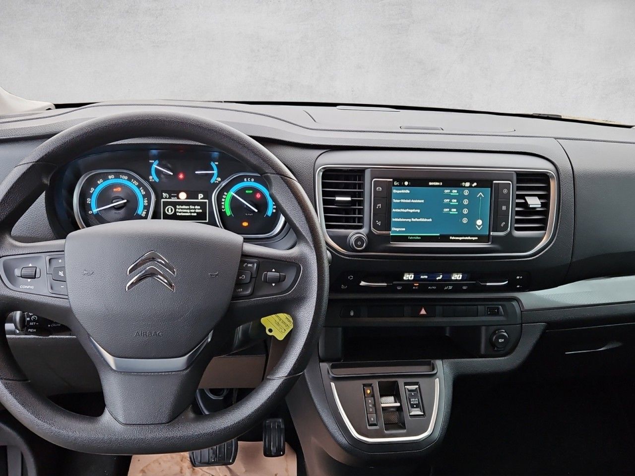 Fahrzeugabbildung Citroën Spacetourer Feel M (L2) Elektromotor 8-Sitzer