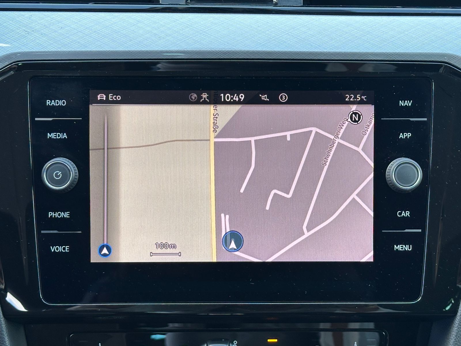 Fahrzeugabbildung Volkswagen Passat Variant GTE R-Line NAV+LED+KAM+HUD+AHK