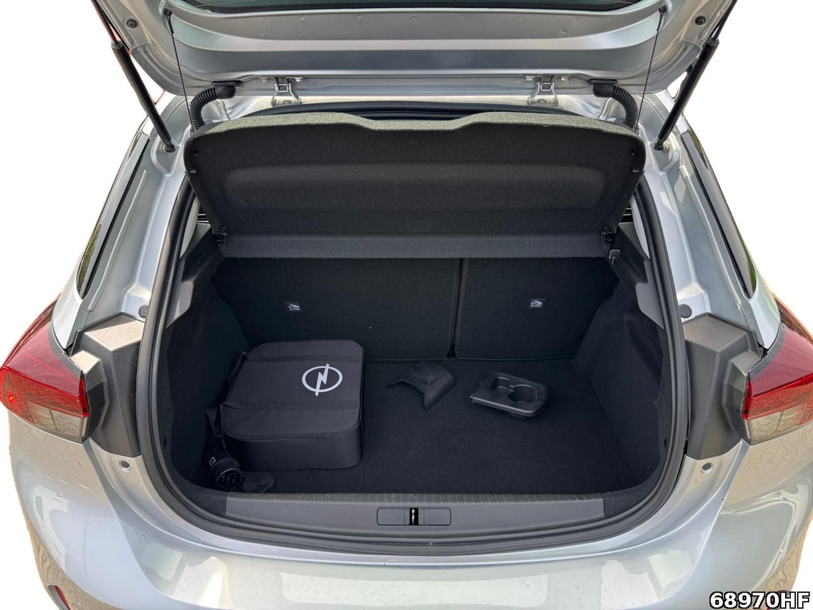 Fahrzeugabbildung Opel Corsa F -e Edition