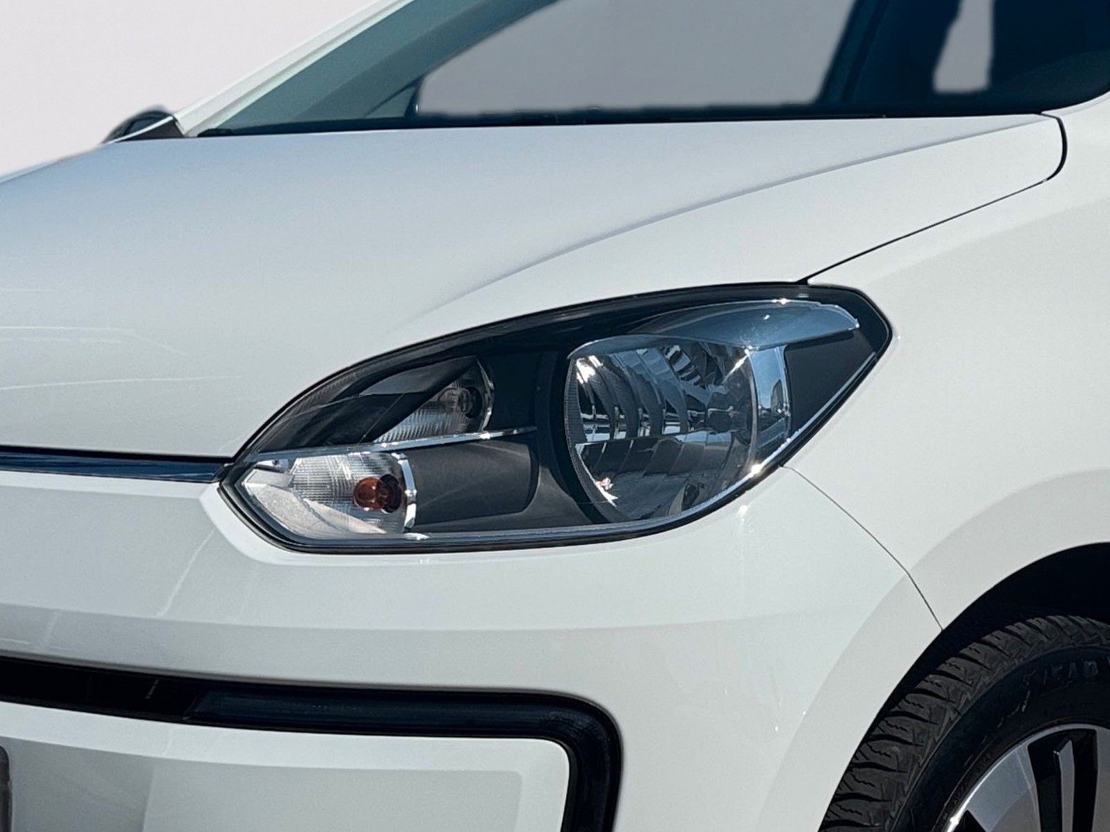 Fahrzeugabbildung Volkswagen e-up! high