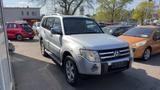 Mitsubishi Pajero 3.2 DI-D Instyle*TÜVneu*7-Sitz*AHK*Sitz-H - Mitsubishi Pajero: Instyle