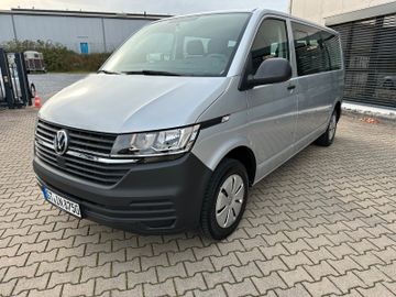 Fahrzeugabbildung Volkswagen T6.1 Kombi LR  DSG Klima AHK PDC 9 Sitze