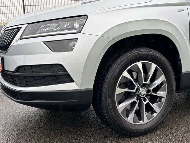 Karoq 2.0 TDI DSG Drive 4x4 PANO AHK RFK ACC