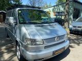 Volkswagen T4 Multivan ATLANTIS StHz.SHZ KlimaA.7Sitzer - gebrauchte Volkswagen T4 Multivan aus dem Jahr 2000