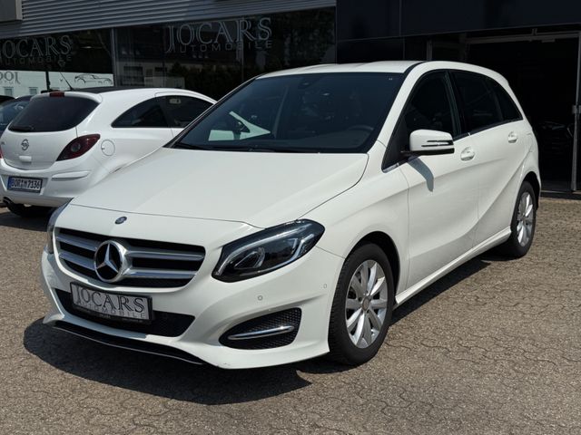 MERCEDES-BENZ B 180 STYLE *MEMORY * AHK * NAVI * PDC *
