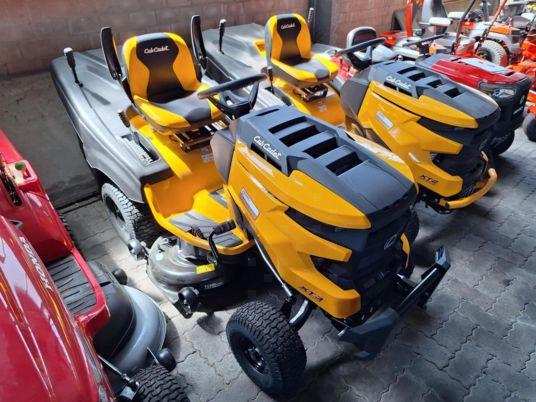 Andere CUB CADET XT3 QR106 RASENTRAKTOR