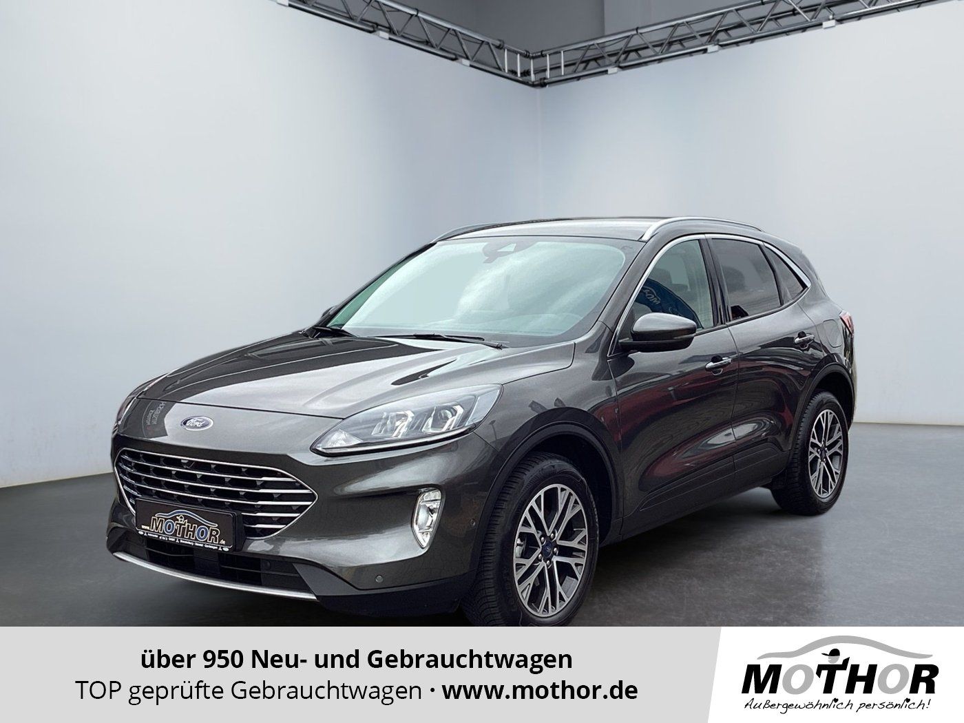 Ford Kuga Titanum 2.5 Duratec FHEV CVT Parklenkassis.