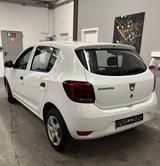 Dacia Sandero SCe 75 Essential - Dacia Sandero Essential mit Benzin-Antrieb