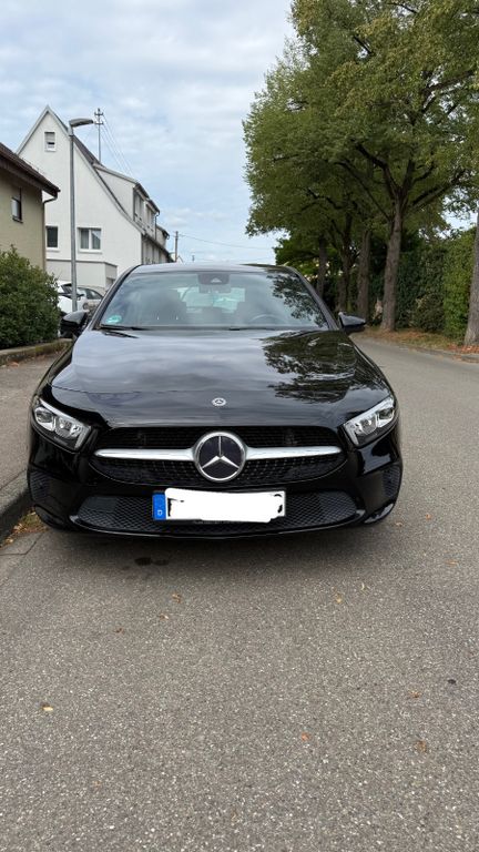 Image of Mercedes-Benz A 220