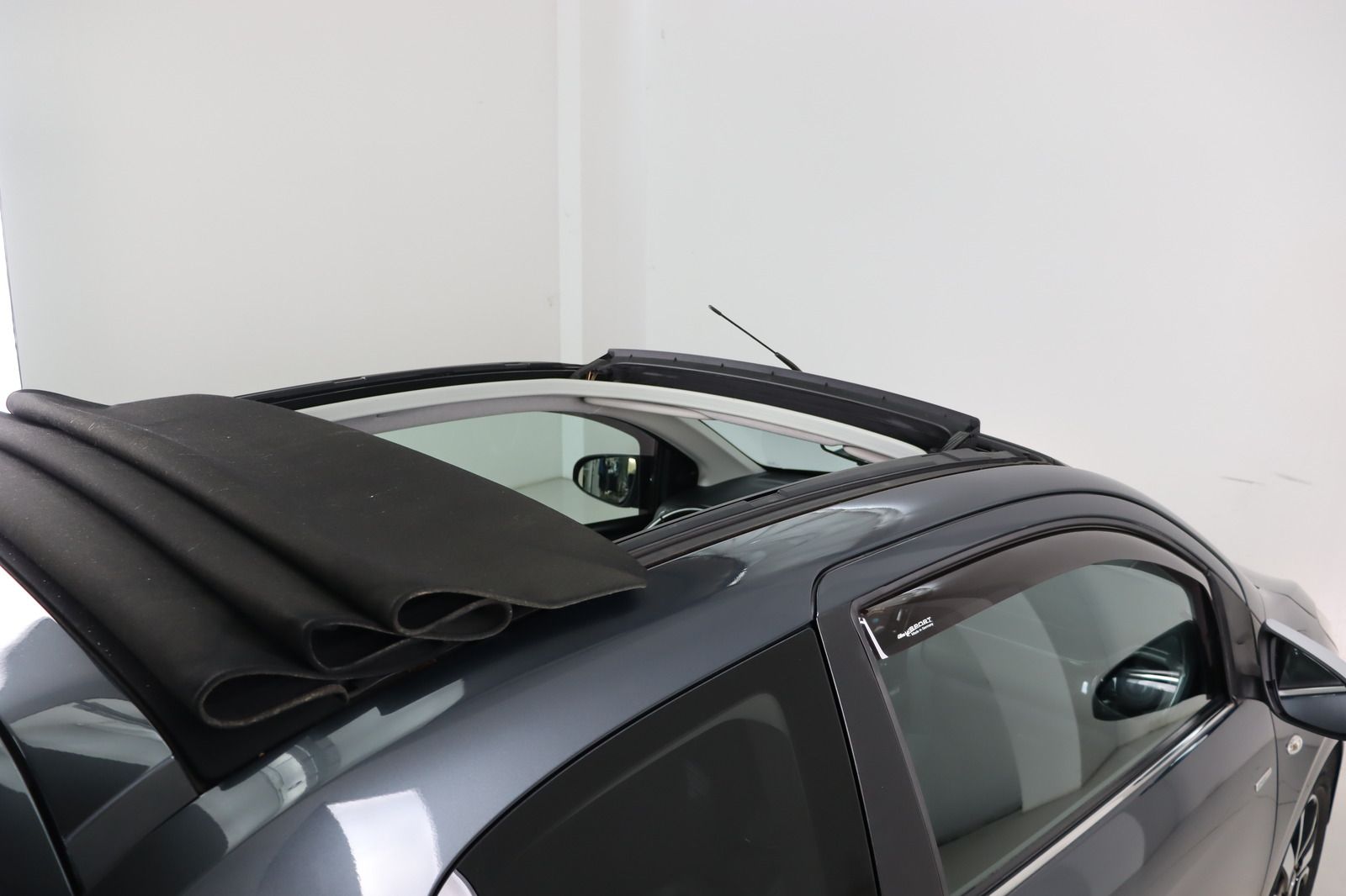 Fahrzeugabbildung Peugeot 108 TOP * Service + HU/AU neu * Pano * RFK Style
