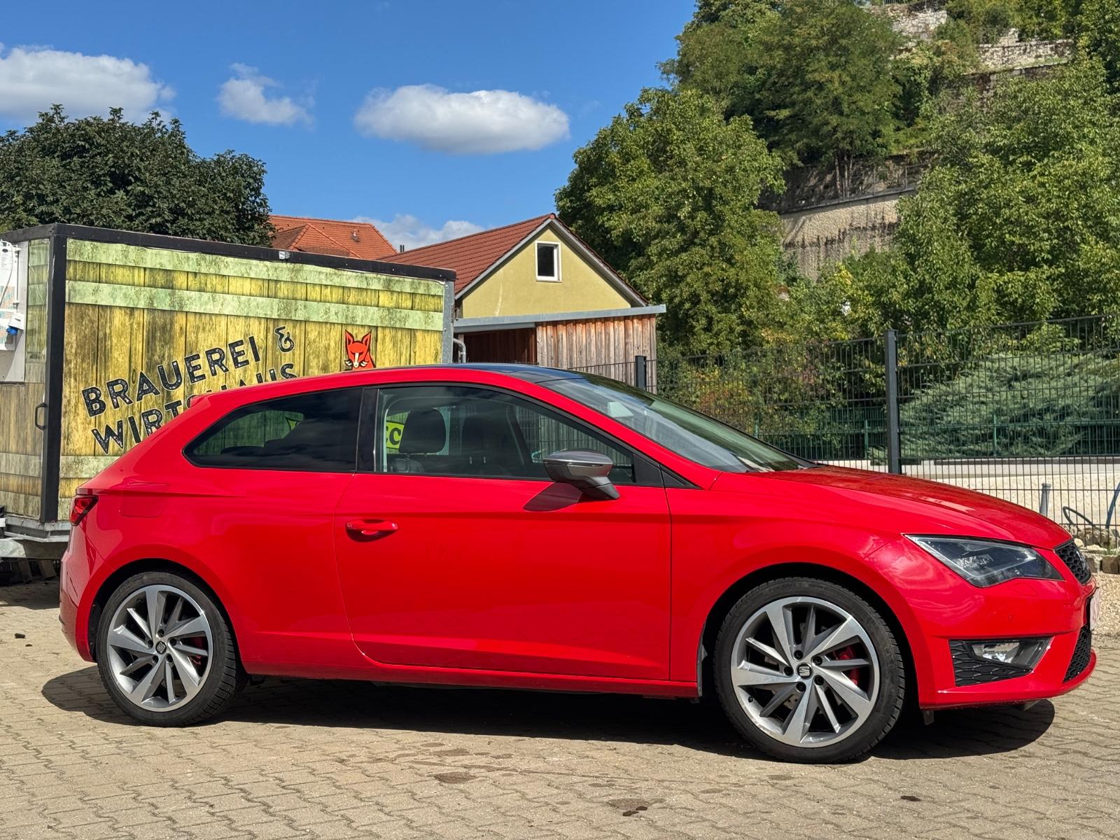 SEAT LEON SC FR 184CH - LED - GPS - ATTELAGE - RÉGULATEUR DE VITESSE - PACK SPORT - TOIT OUVRANT