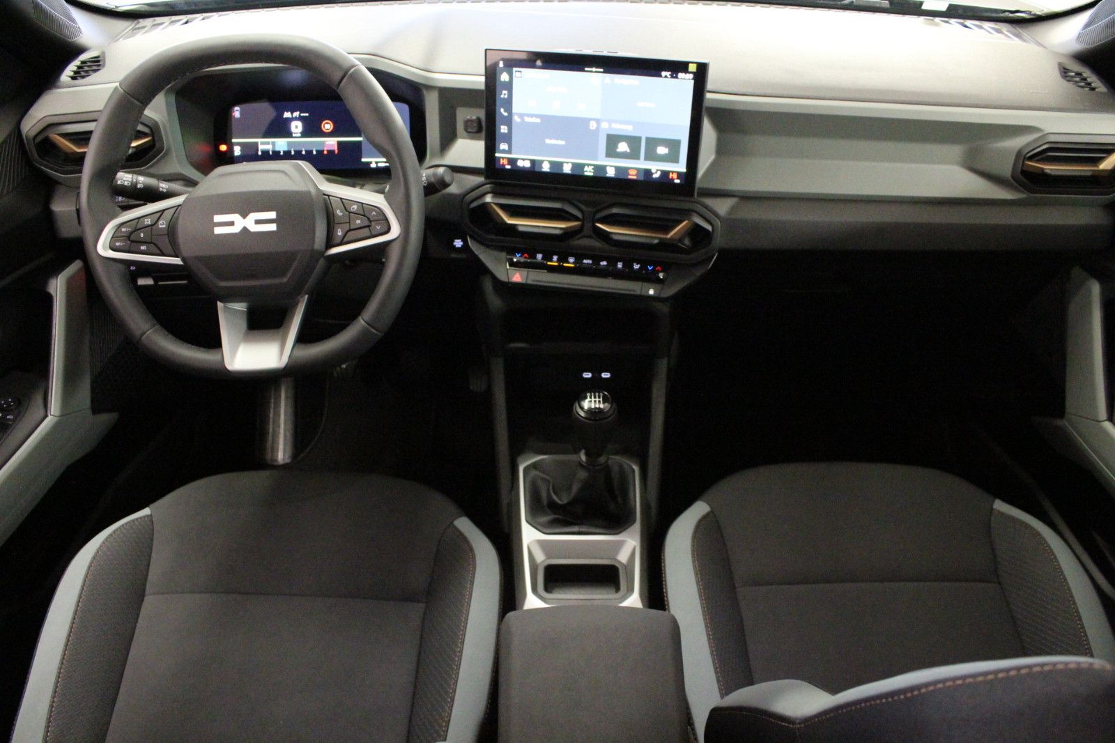 Fahrzeugabbildung Dacia Bigster mild hybrid 140 Extreme *Winter+*City*