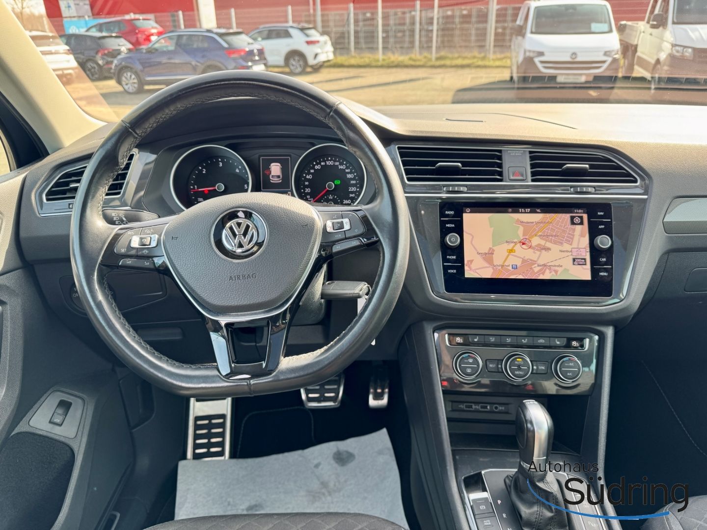 Tiguan 2,0 TDI Join DSG *R-Line Ext.* Pano Navi