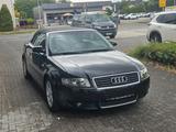 Audi A4 3.0 multitronic Cabriolet - mit LPG-Antrieb: Roadster