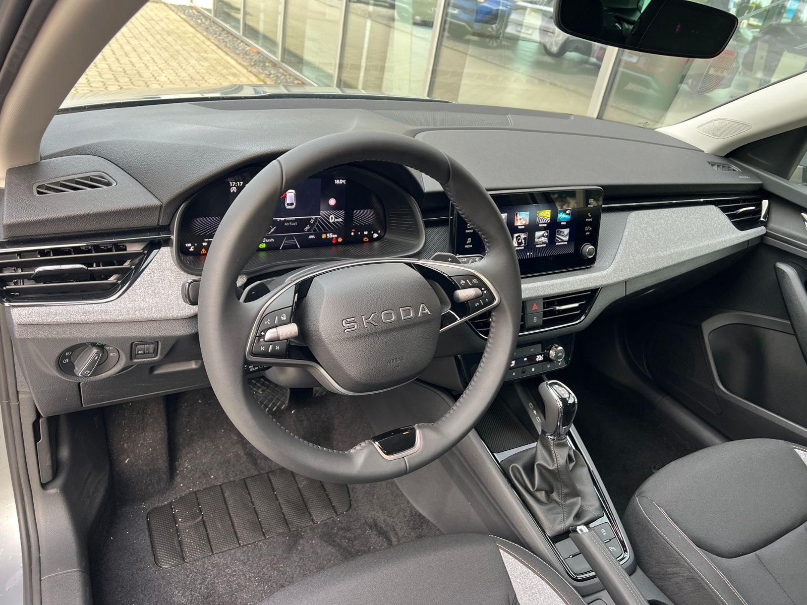 Fahrzeugabbildung SKODA Scala Selection 1.0 TSI DSG *AHK, LED, ACC, Kame