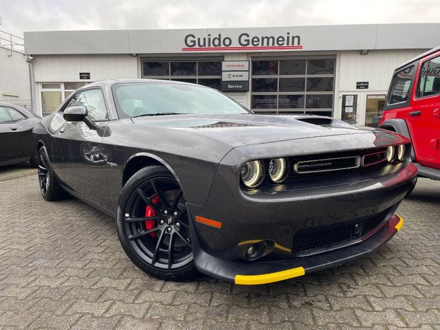 Dodge Challenger R/T 5.7 V8 HEMI Performance Plus AEC