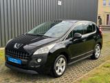 Peugeot 3008 Premium-AUTOMATIK-PANORAMA-KLIMA-AHK - Peugeot 3008 Premium mit Benzin-Antrieb