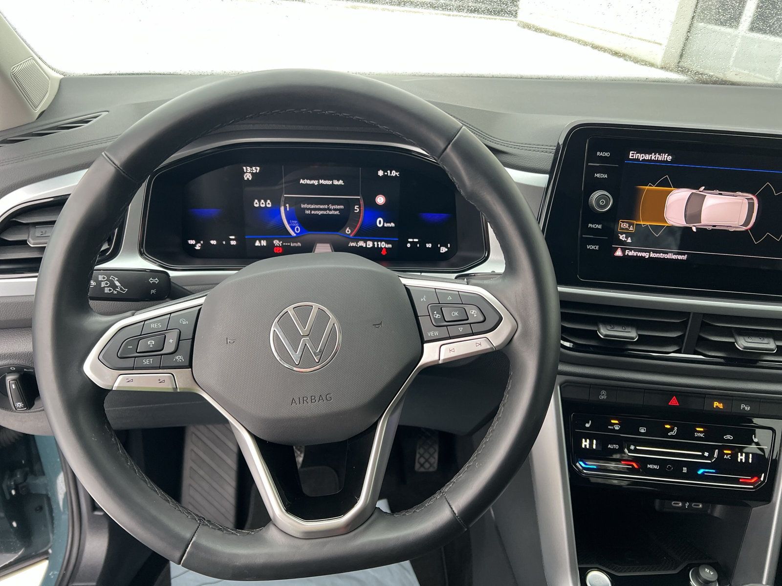 Volkswagen T-Roc - Bild 17