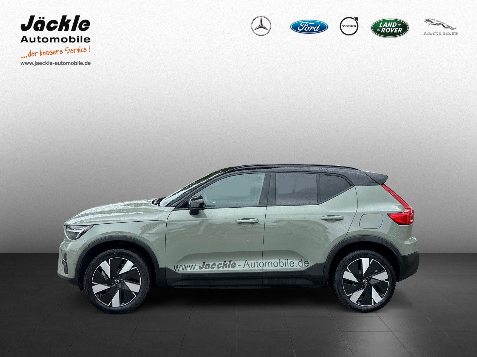 Fahrzeugabbildung Volvo XC40 Ultimate Recharge Pure Electric AWD, Panor