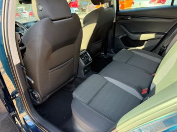 Skoda Octavia - 7