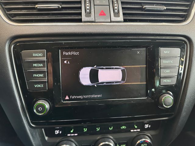 Skoda Octavia Combi Style *Xenon*Klima*ACC*