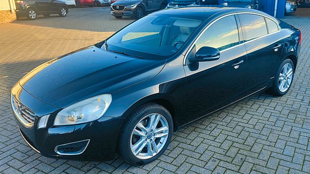 Volvo S60 Lim. Summum full options !