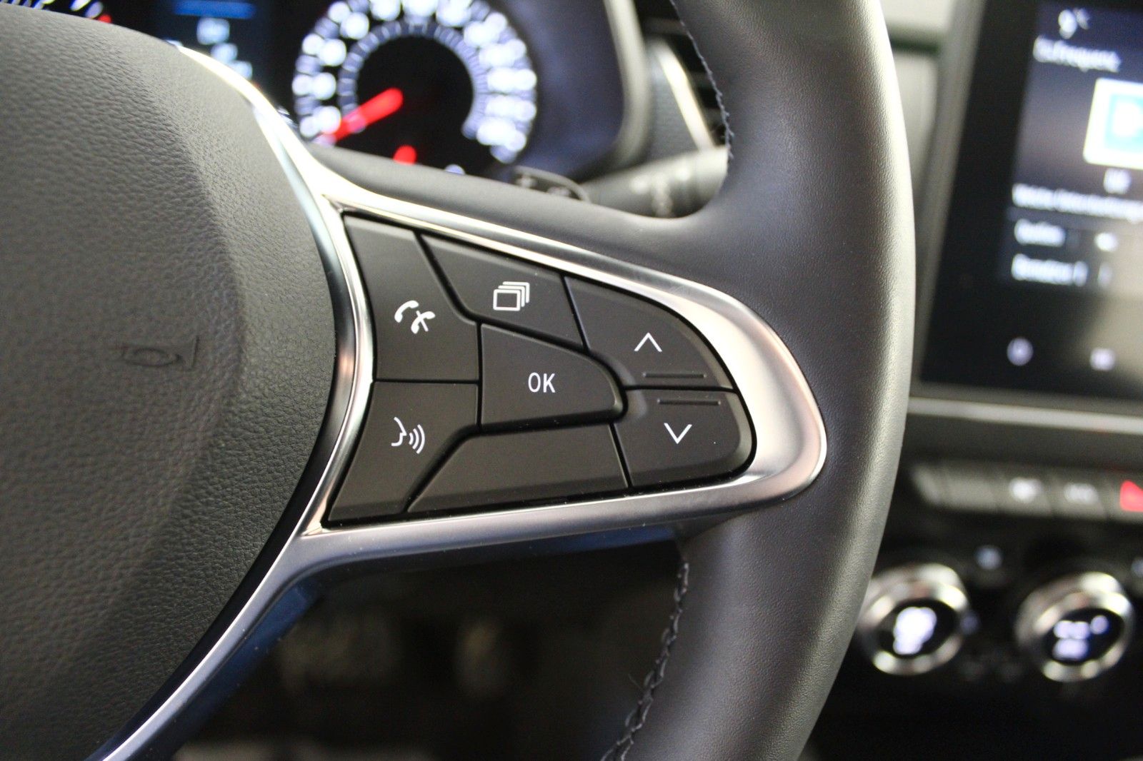 Fahrzeugabbildung Renault Arkana TCe 140 EDC ZEN *Easy-Link*Kamera*