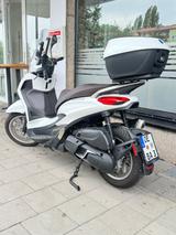 Piaggio Beverly 400 HPE