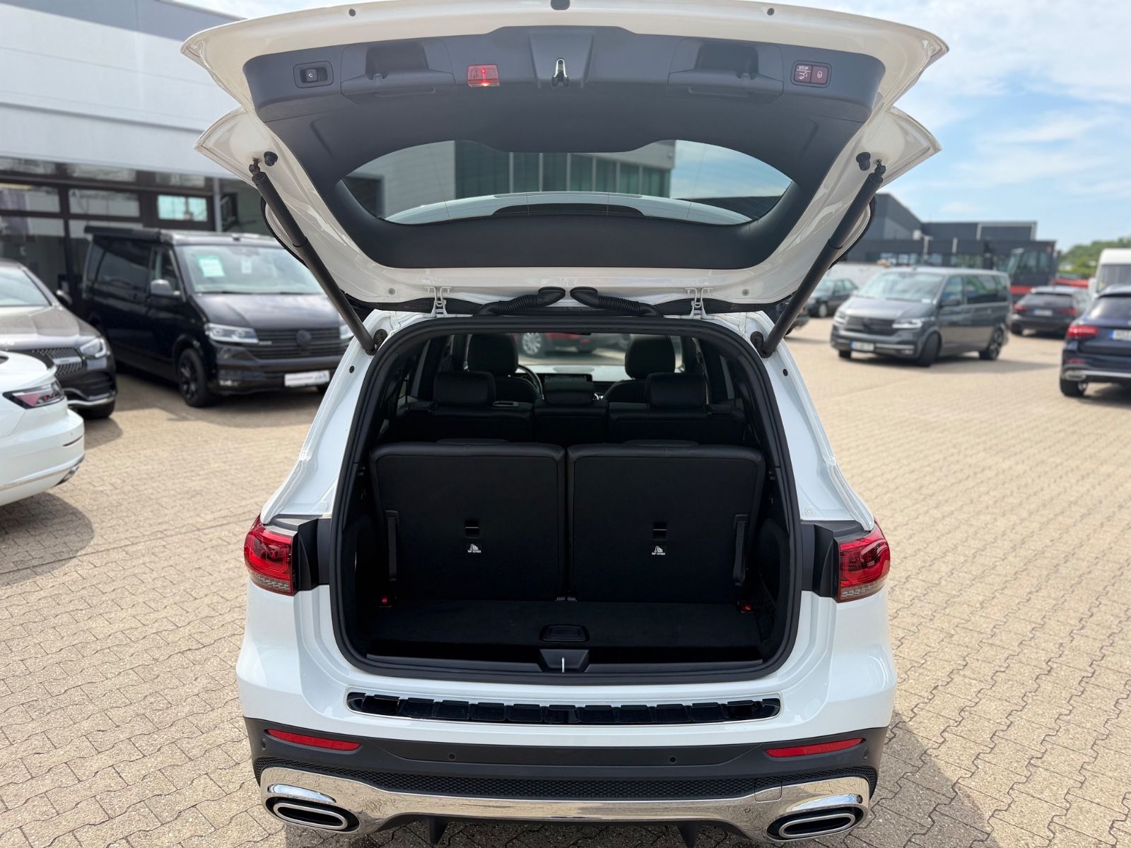 Mercedes-Benz GLB 250 4Matic AMG Line 7 Sitze foto 21