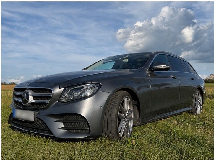 Image of Mercedes-Benz E 400