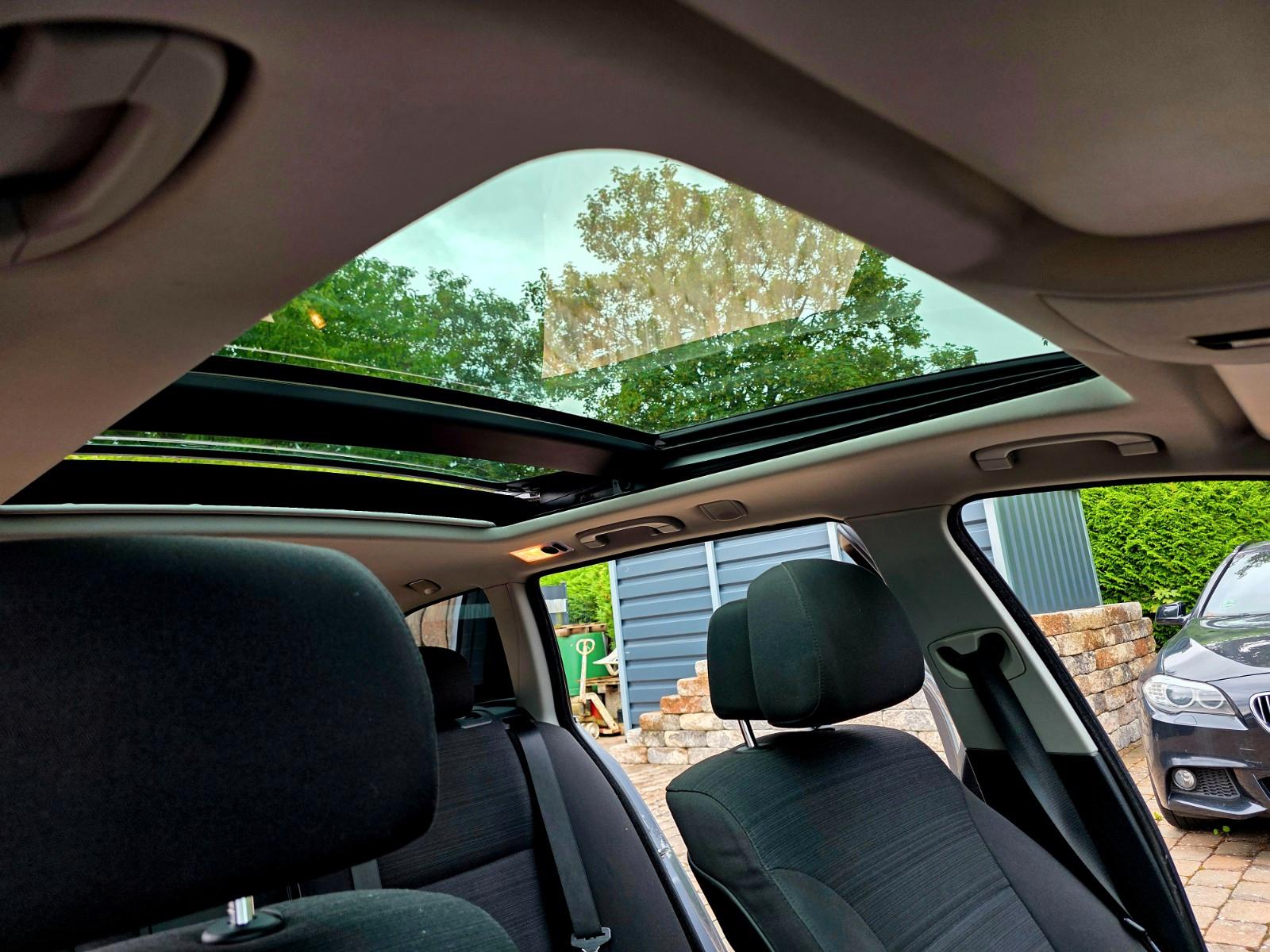 BMW 520 2008 — photo 34