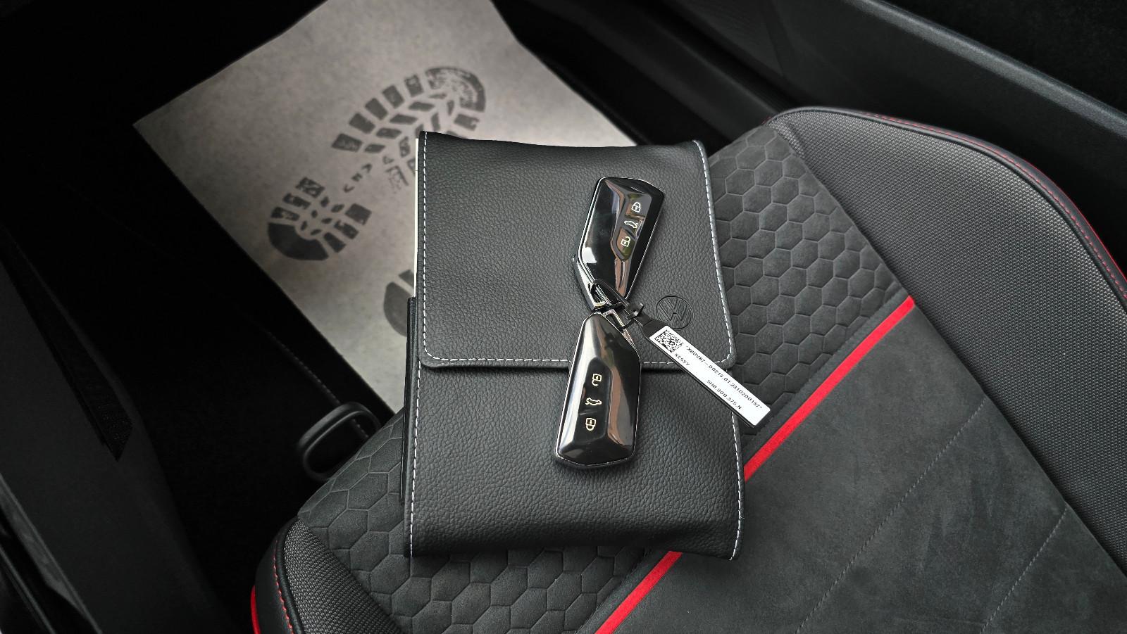 Volkswagen Golf 8 GTI Clubsport DSG * Black*Pano/Matrix/ACC, миниатюра 19
