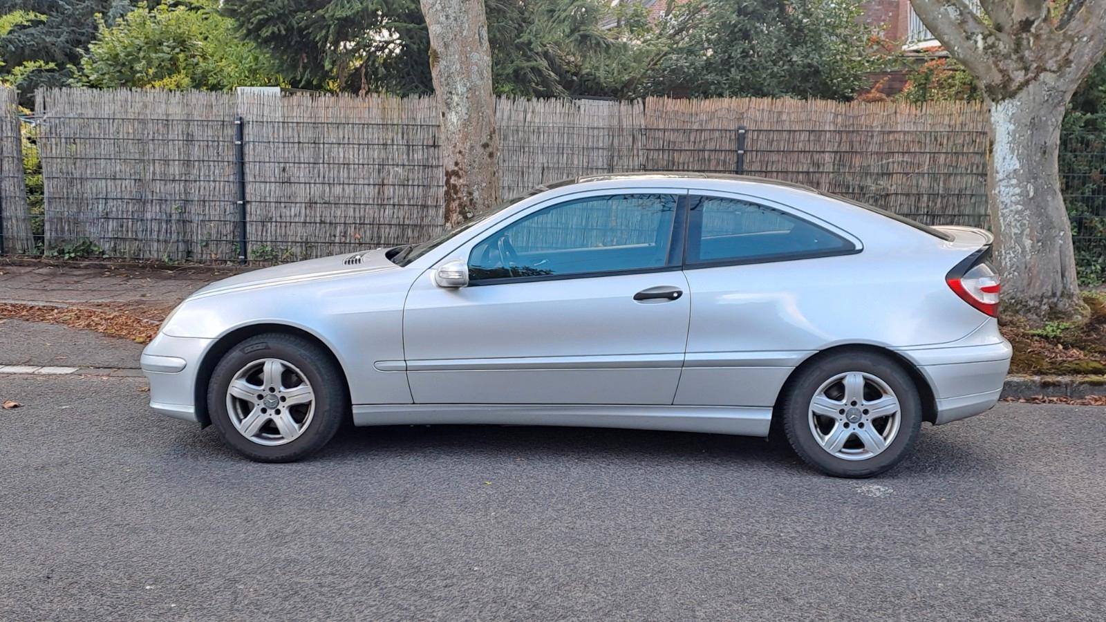 Mercedes-Benz CLC 200