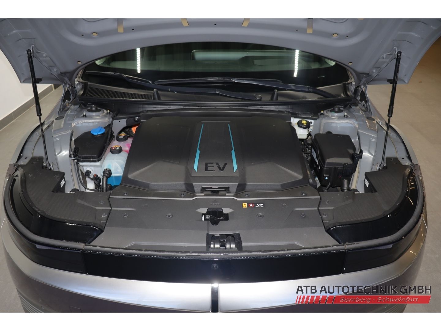 Fahrzeugabbildung Hyundai IONIQ 5 UNIQ 72,6 kWh 98,5% SOH Soundsystem PDCv