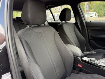 BMW 118 - 10