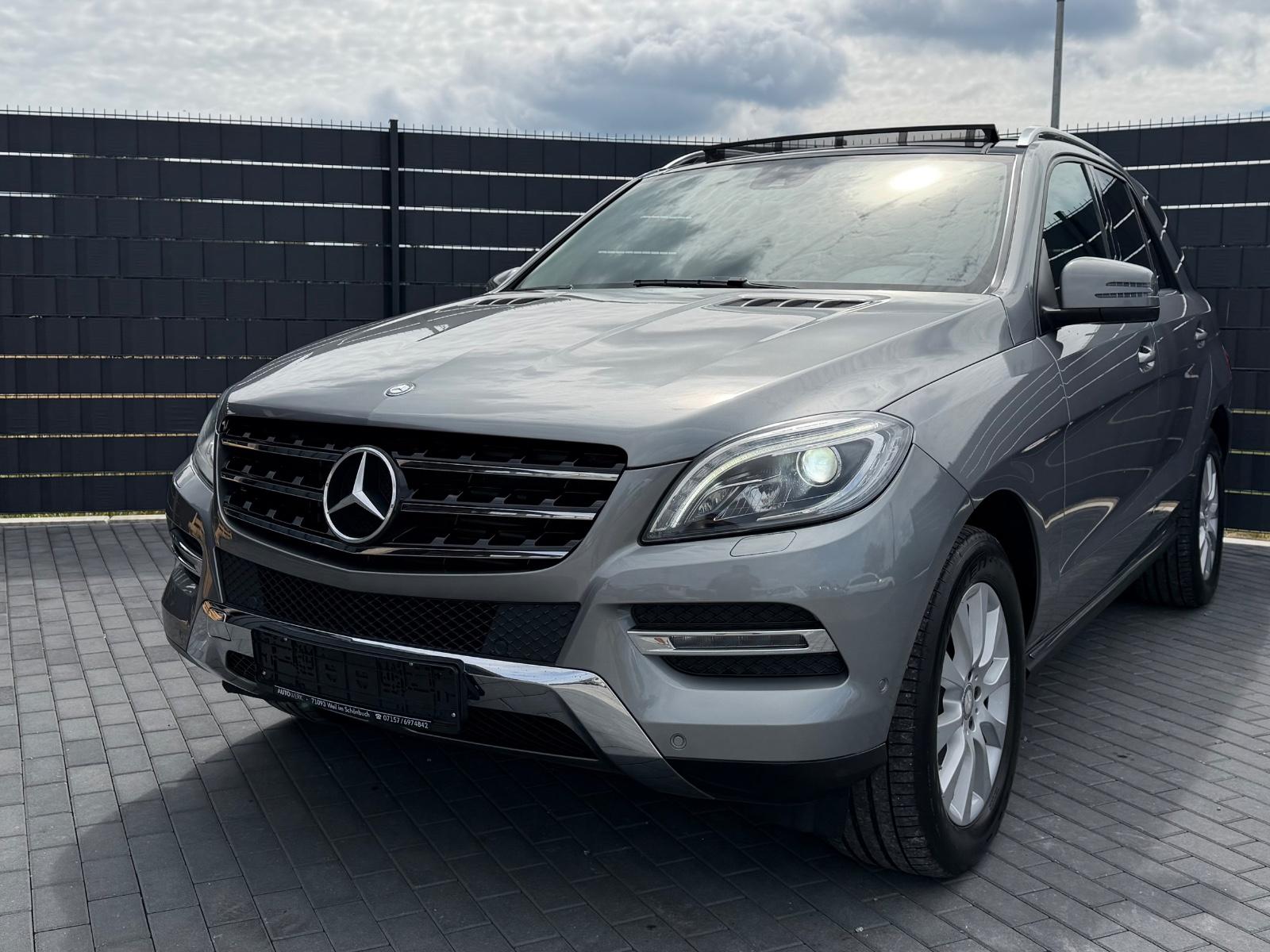 Mercedes-Benz ML 250 BlueTec 4M*7G*PANO*CAM*LUFT*AHK