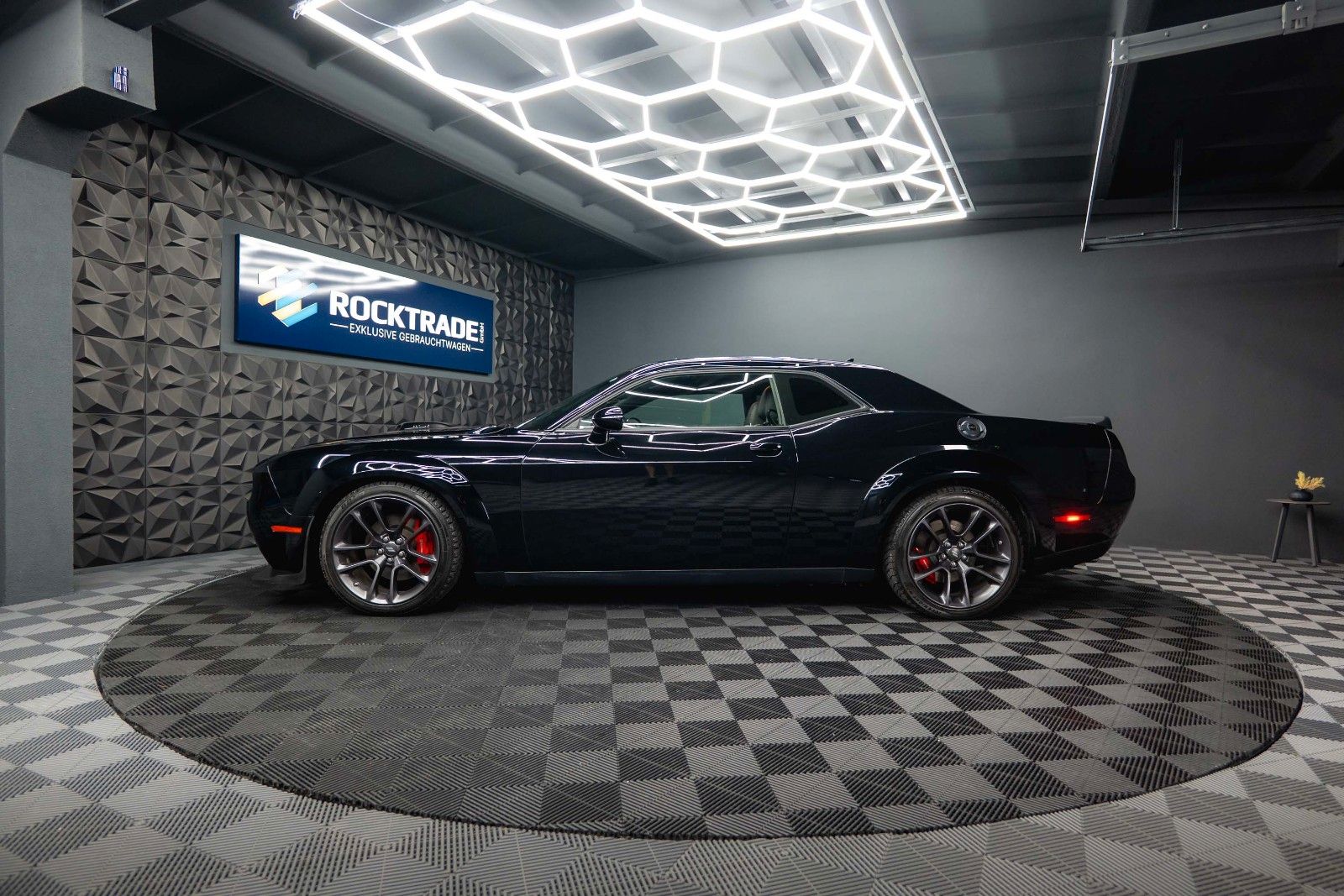 Fahrzeugabbildung Dodge Challenger 5.7 V8 R/T WIDE BODY SHAKER LAST CALL