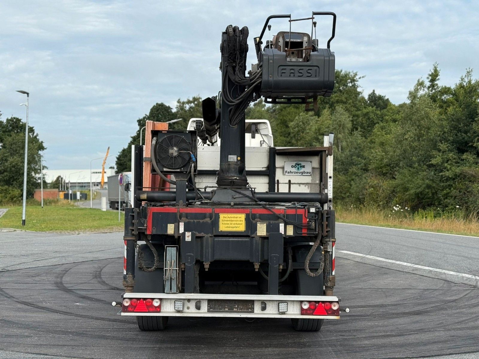 Fahrzeugabbildung MAN TGX 18.460 4x2 SAHN 3.Achs Auflieger Fassi  F240