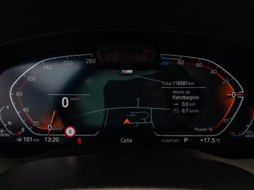 Fahrzeugabbildung BMW 520d xD M Sport Laser Kamera HUD DAB HiFi AHK
