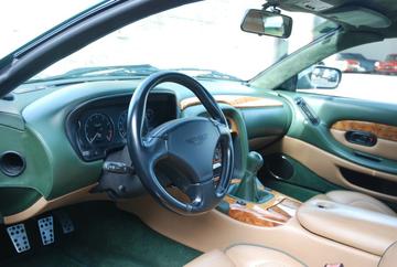 2001 Aston Martin DB7 照片 9