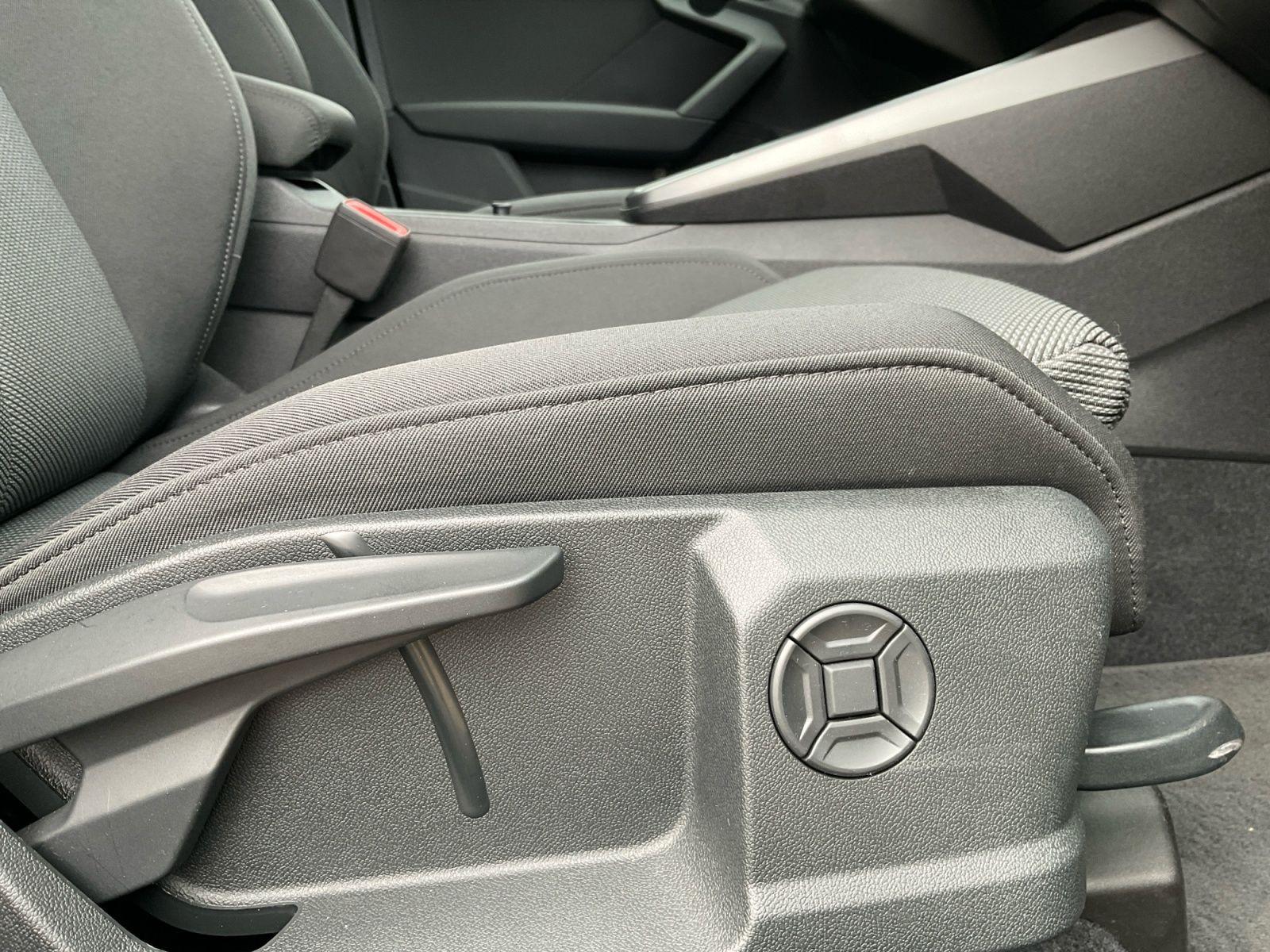Audi A3 Sportback 35 TFSI Stronic LED ACC SHZ Keyless, миниатюра 17
