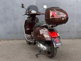 Vespa GTS Super 300 - VESPA GTS