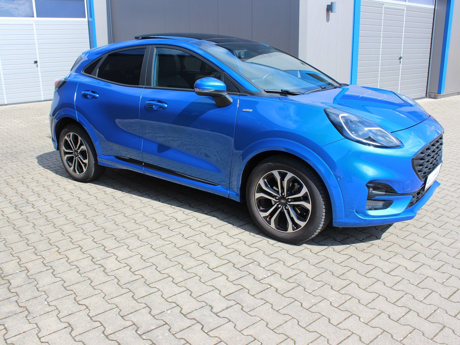 Fahrzeugabbildung Ford Puma ST-Line X 1,0 EcoBoost Mild Hybrid
