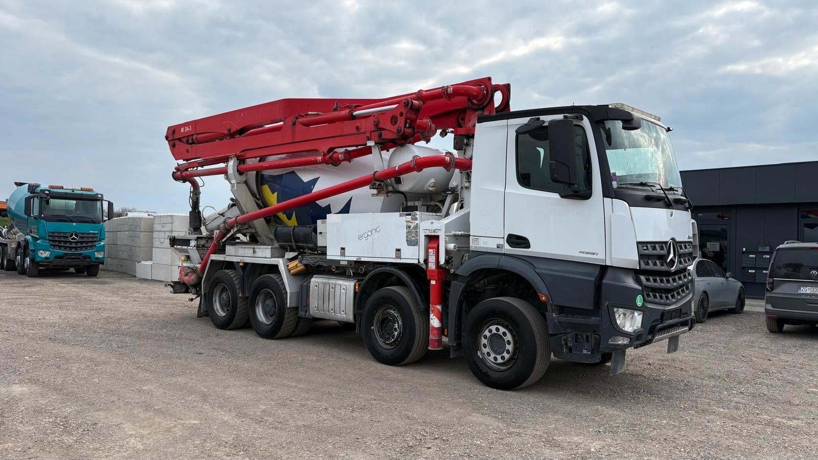 Mercedes-Benz AROCS 4551