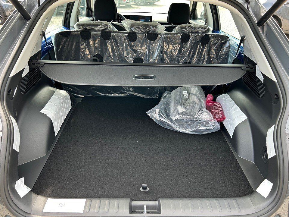 Fahrzeugabbildung Hyundai IONIQ 5 63kWh DYNAMIQ 440KM-REICHWEITE SHZ+NAVI+