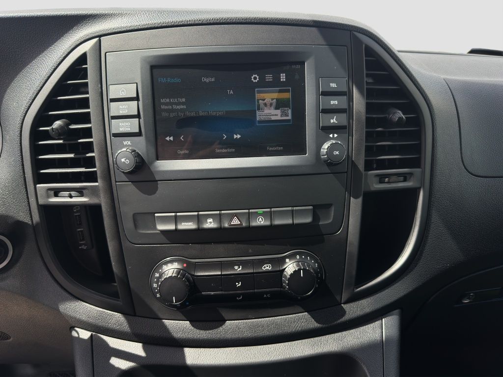 Fahrzeugabbildung Mercedes-Benz Vito 116 CDI Kasten Lang KeyLess*PDC*SpurH*SpurW