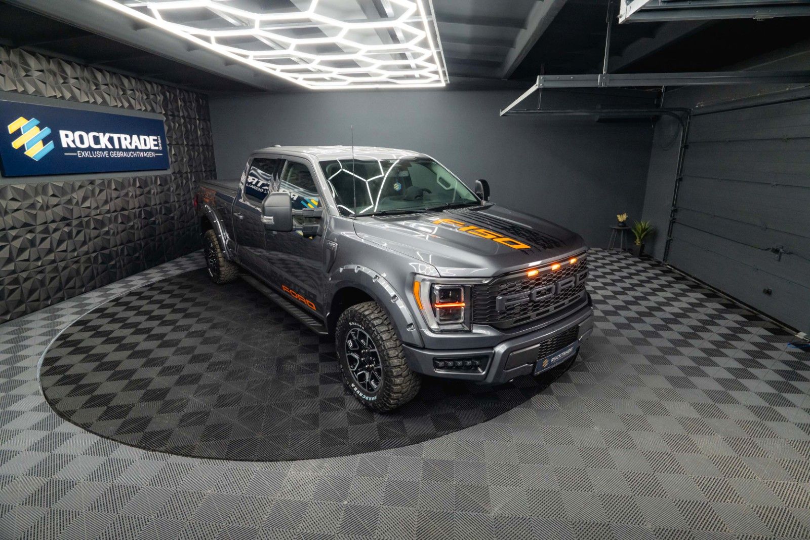 Fahrzeugabbildung Ford F150 5.0L V8 4x4 SuperCrew Longbed RAPTOR 19%