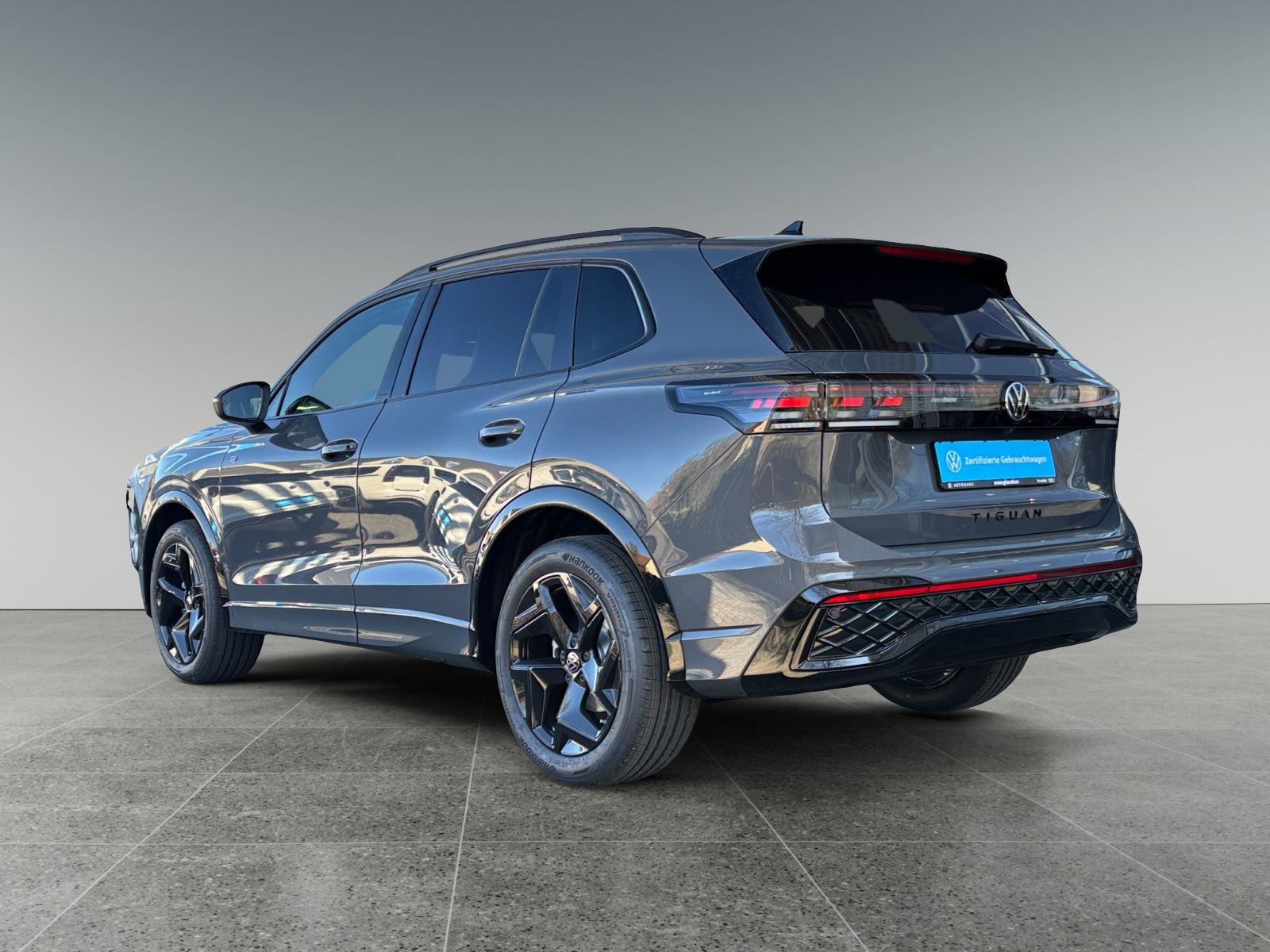 Volkswagen Tiguan 1.5 eTSI R-Line AHK Kamera ACC App AGA foto 3